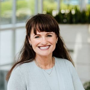 Meet your Posher, Connie